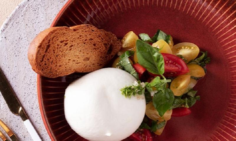 Basil Burrata