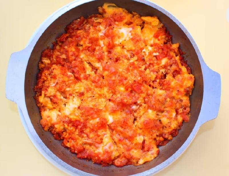 Pomidor Yumurta