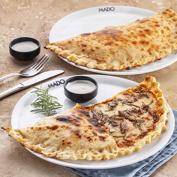 Ənənəvi Qapalı Pizza