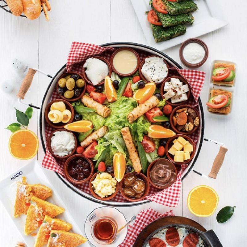 Dördlü Səhər Yeməyi