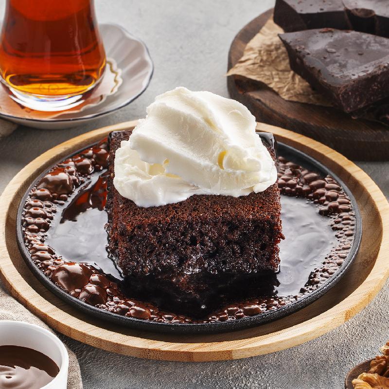 Vanil Dondurmalı, Şokolad Souslu “Cızbız” Brownie