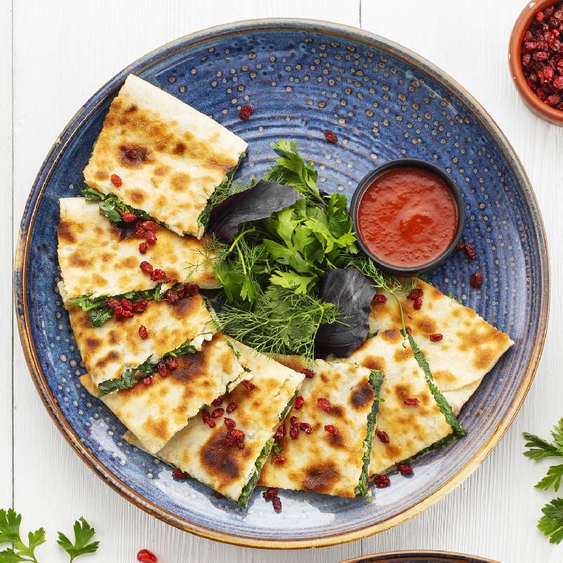 Ağ Pendirli İspanaqlı Gözləmə 