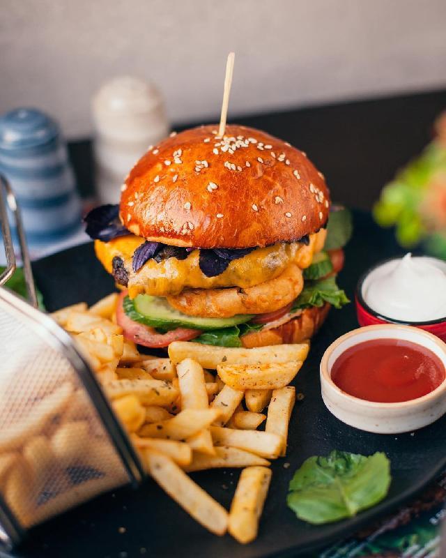 Tropical Burger
