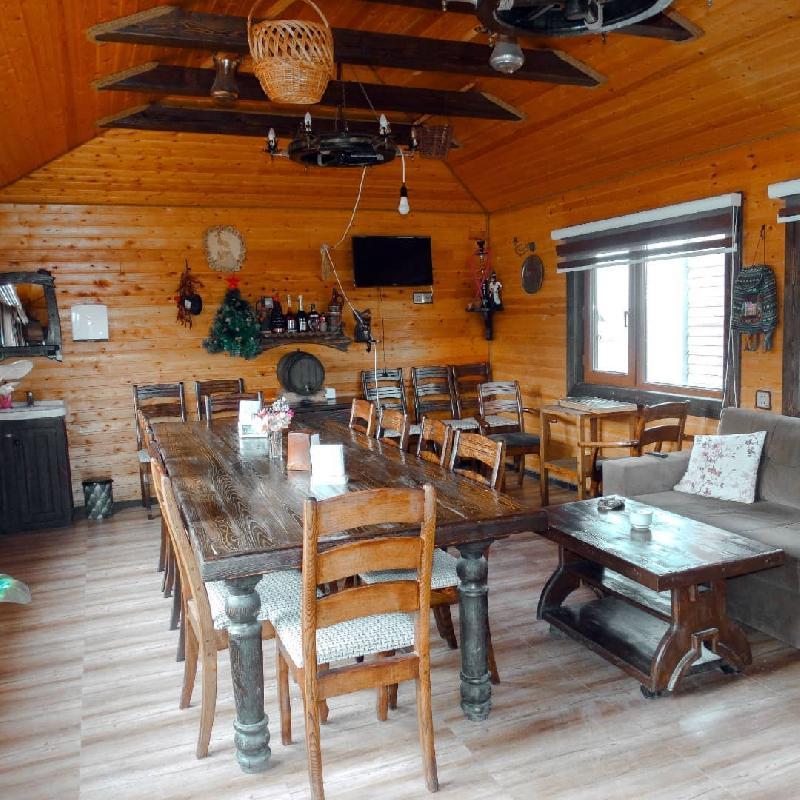 Interior view 2