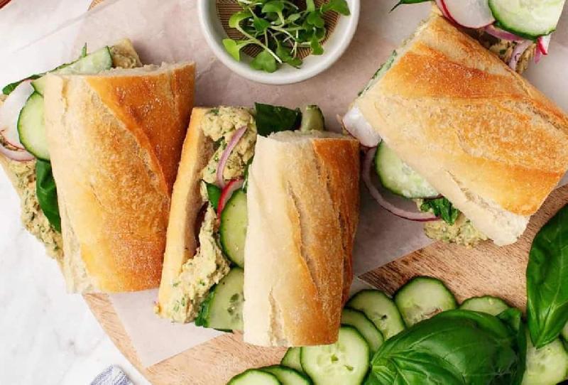 Vegan sandwich