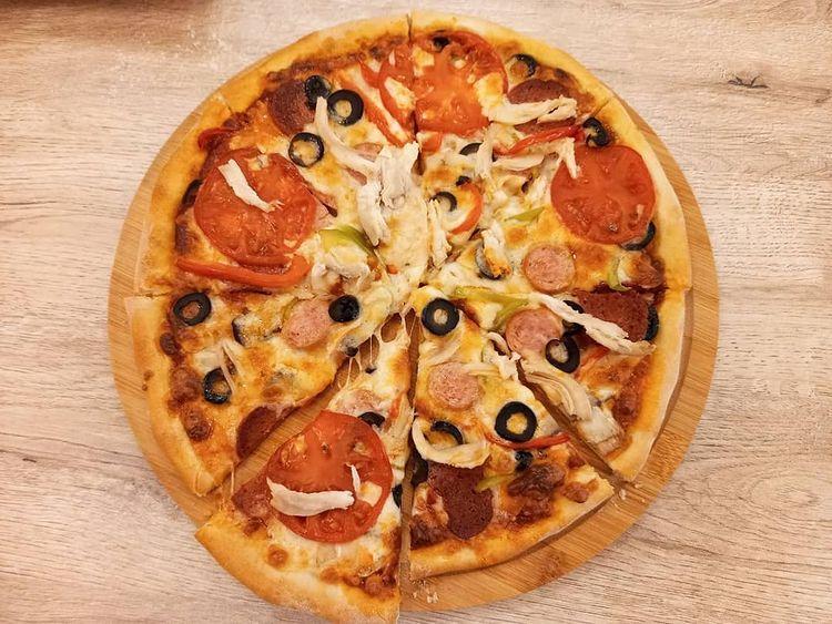 Masal xüsusi pizza