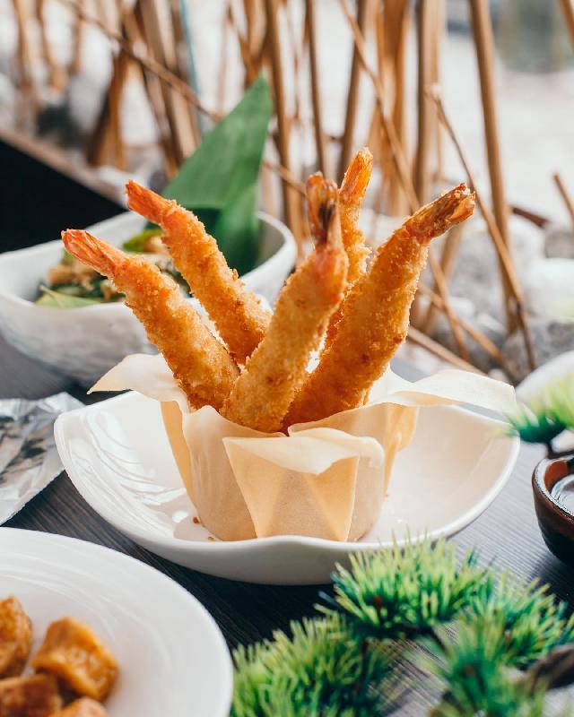 Krab çubuqları tempura