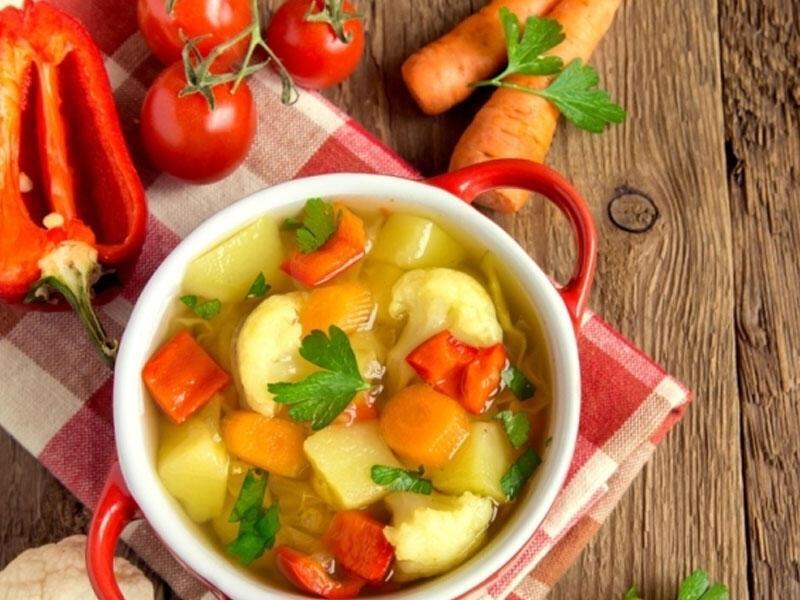 Tərəvəz şorbası