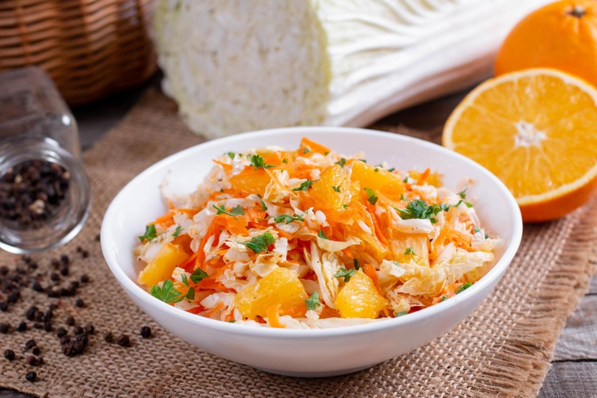 Portağalı qırmızı kələm salatı 
