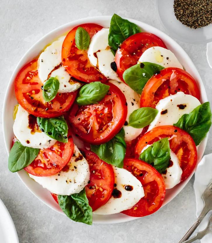 Kapriz salatı