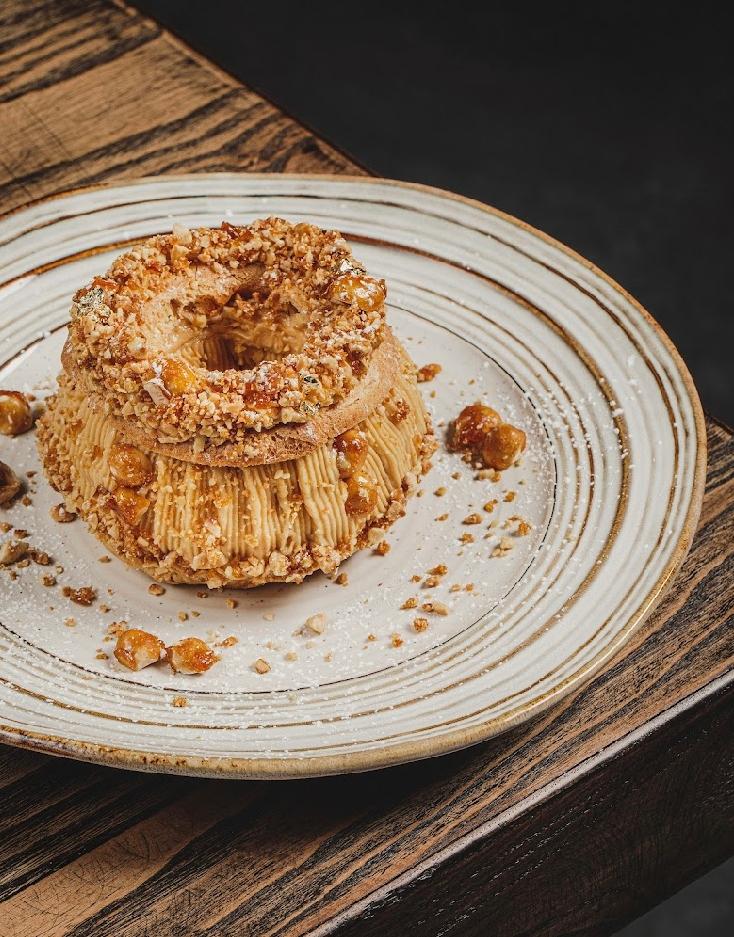 Paris-Brest fındıqlı krem və karamellə