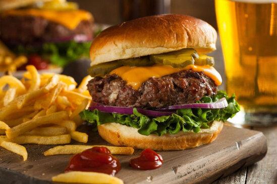 Ət Burger 
