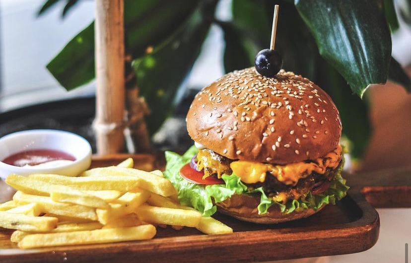 Chili Cheeseburger