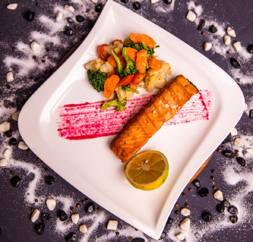 Salmon with Vegetables