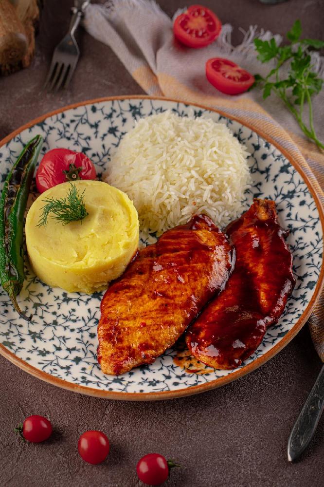 BBQ soslu toyuq 