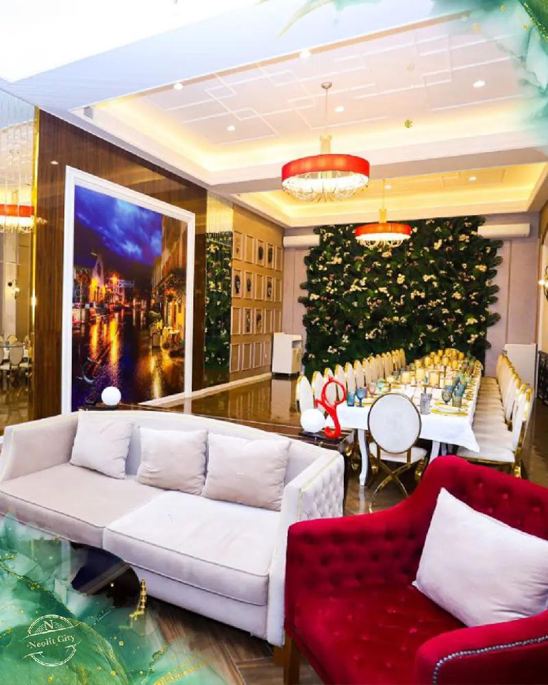 Interior view 4