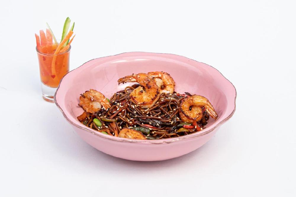 Krevetka İlə Noodle