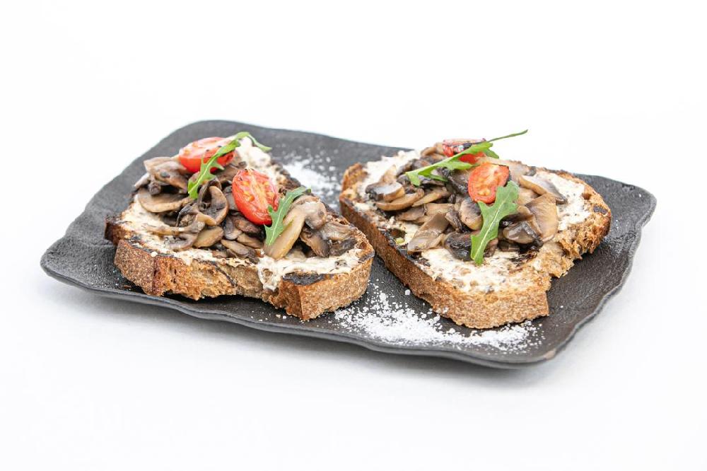 Bruschetta göbələk