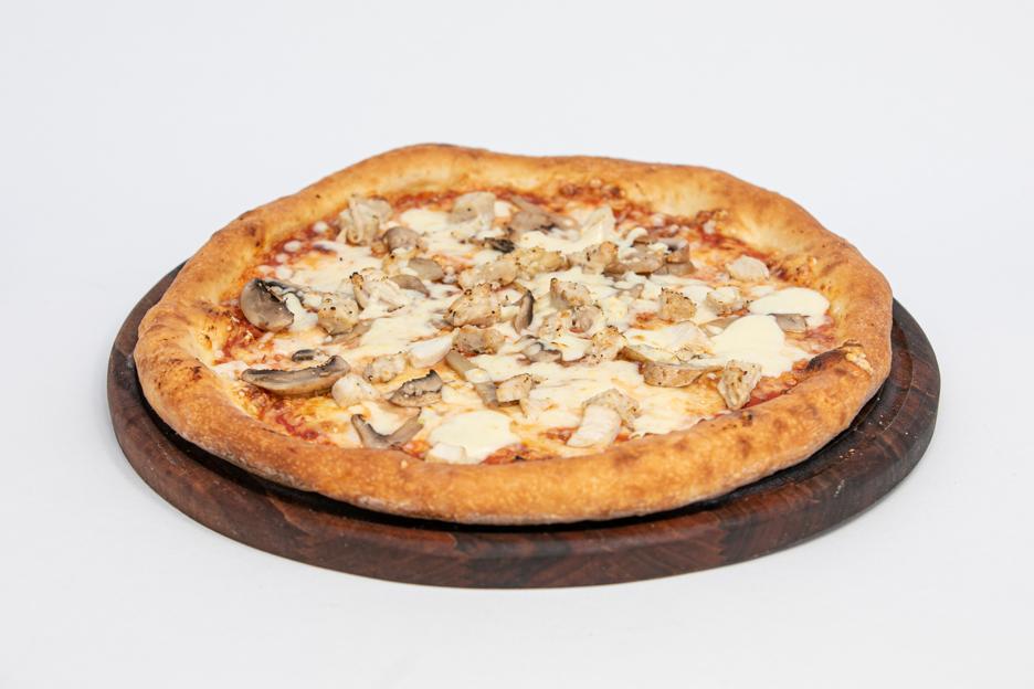 Toyuqlu pizza