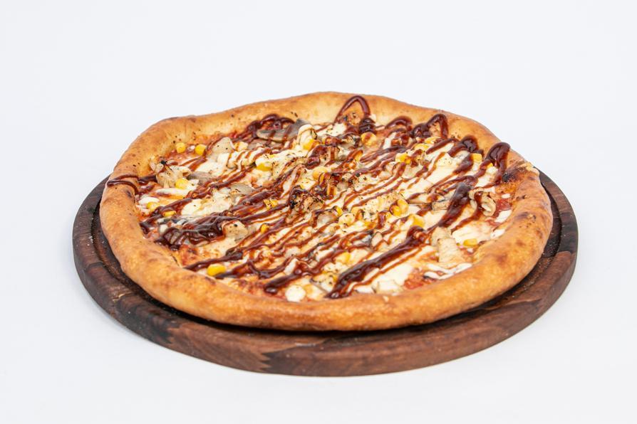 Toyuqlu Bbq Pizza