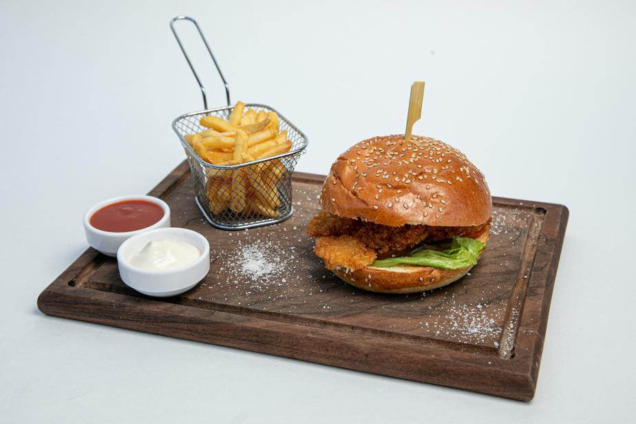 Toyuq Burger