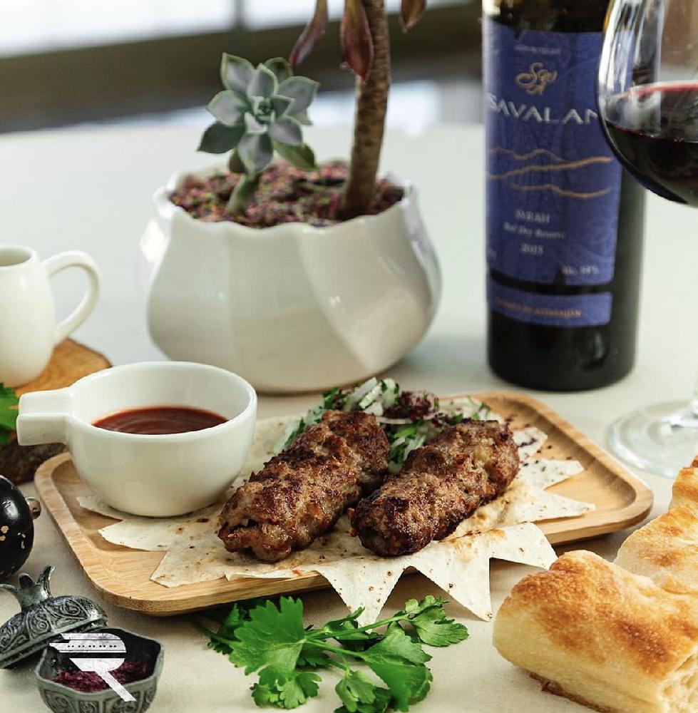 Lülə kabab