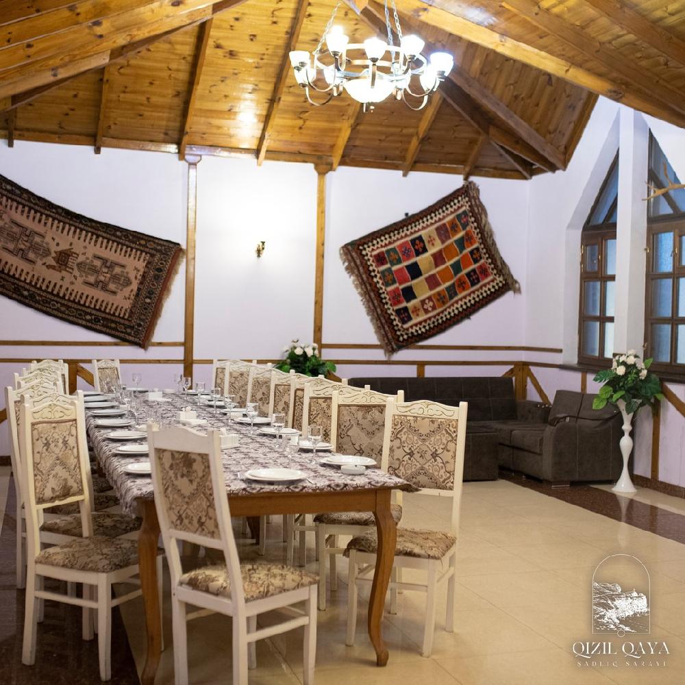 Interior view 3