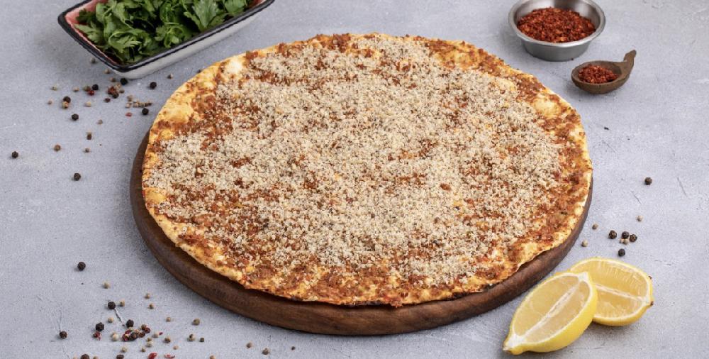 Qozlu lahmacun 