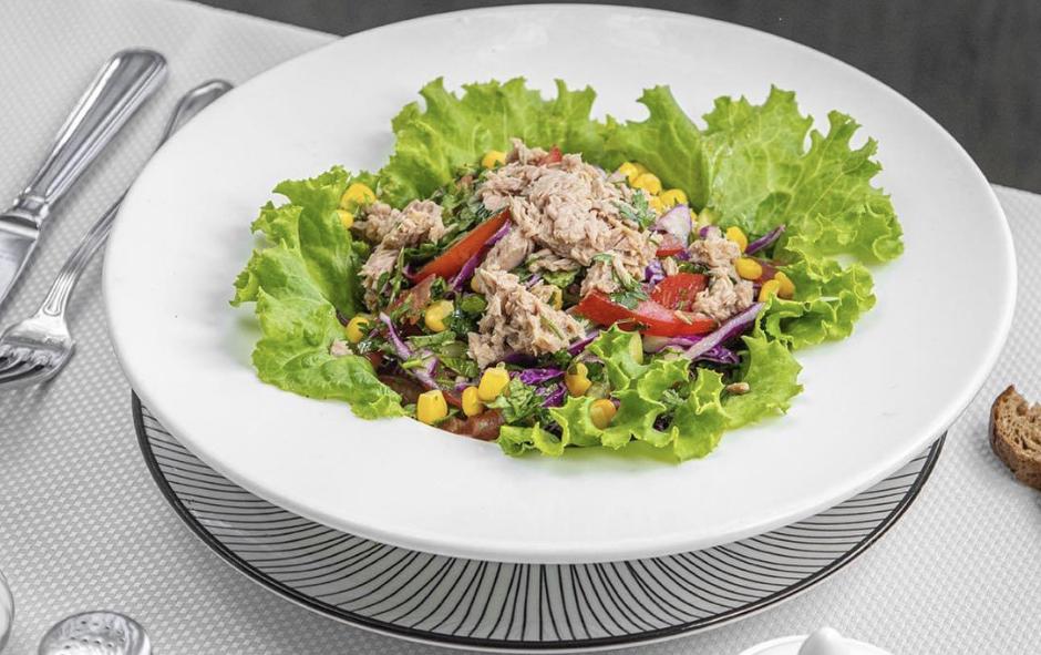 Tuna salatı