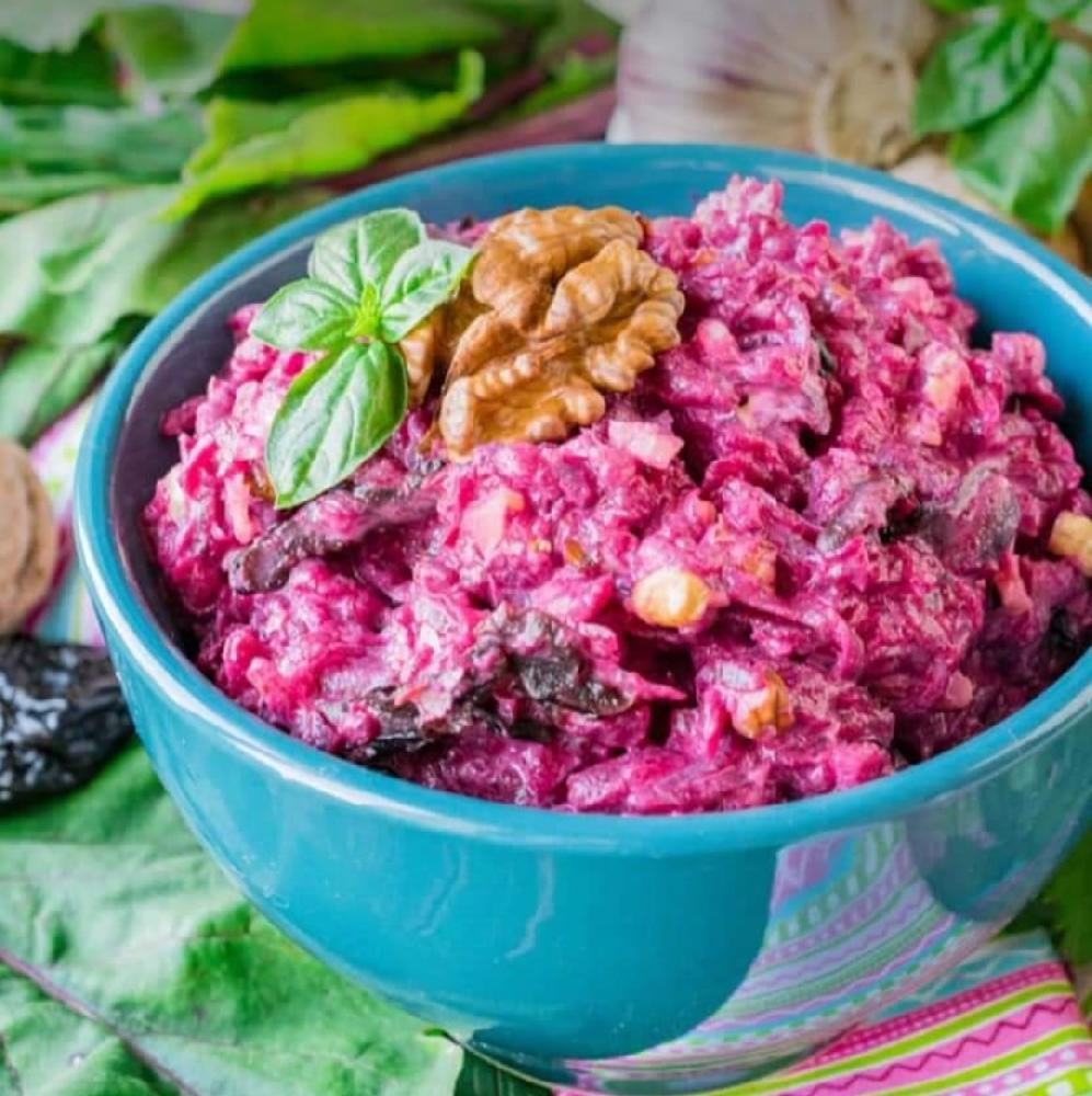 Çuğundur Salatı 