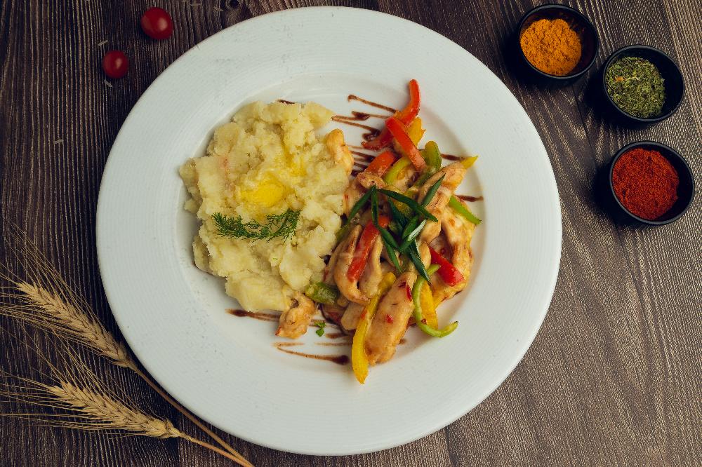 Fajitas (toyuq əti ilə)