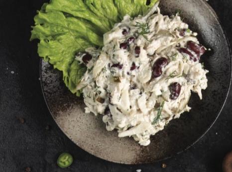Lobyalı Toyuq Salatı