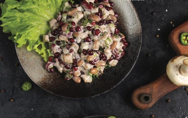 Ət salatı narlı 