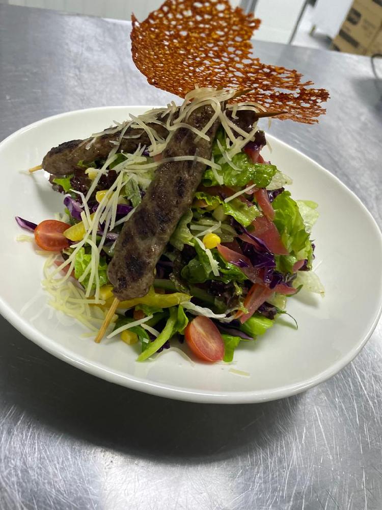 Köfte Şiş Salata (310 gr.)