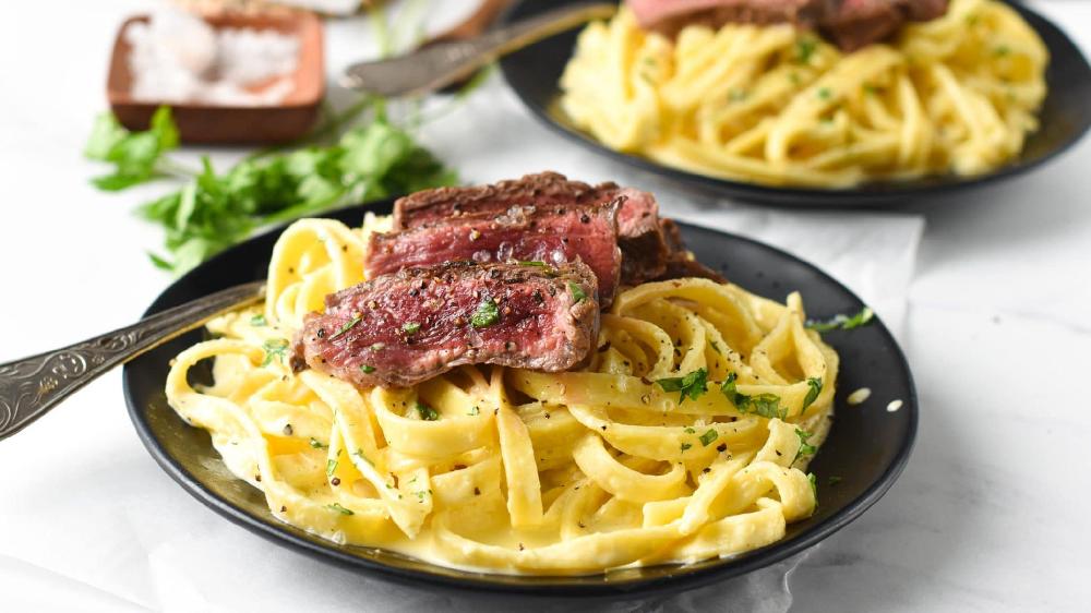 Fettuccine Alfredo Ət 