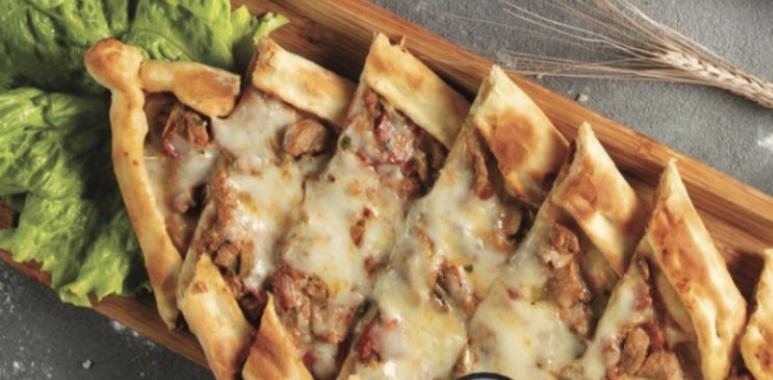 Quşbaşı Qarışıq Pide