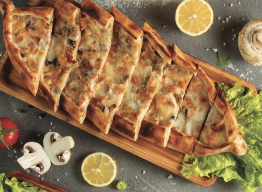Toyuqlu Pide