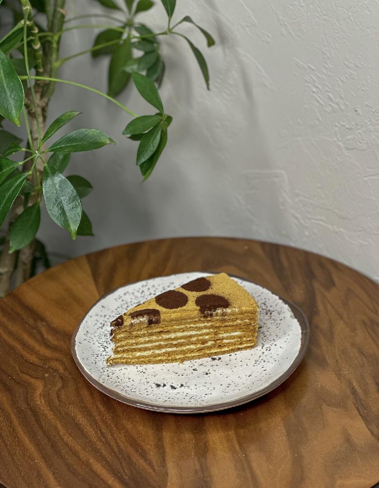 Honey cake