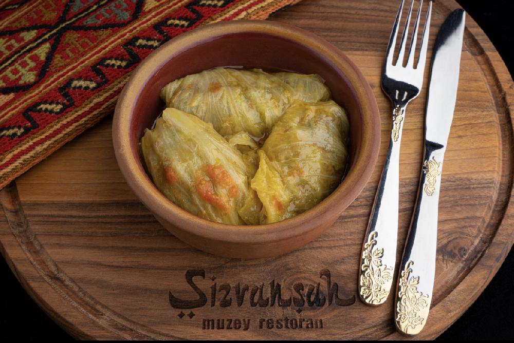 Kələm dolması