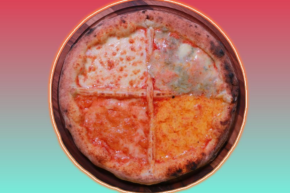  Quattro Formaggi (dörd pendirli) 30sm