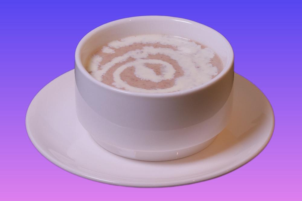 Göbələk şorbası