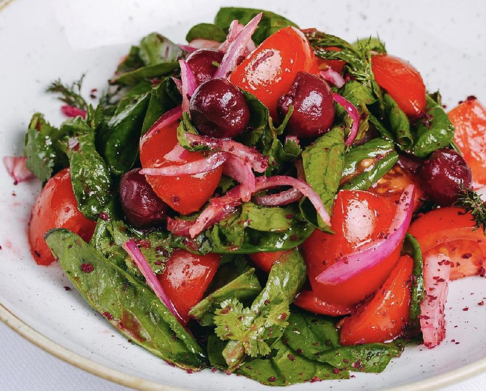 Turşulu Pomidor Salatı 