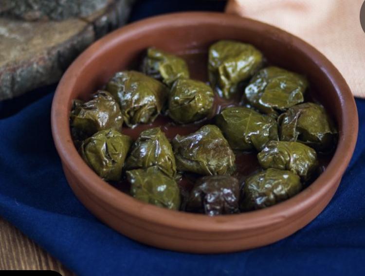 Tənək Yarpaq Dolması 