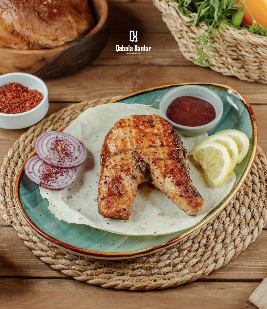 Qızıl balıq kabab (300)