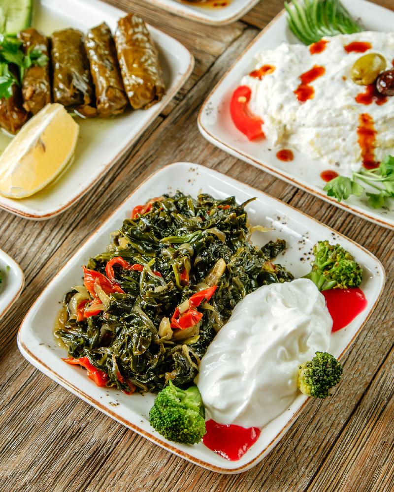 Qarışıq göyərti məzəsi 