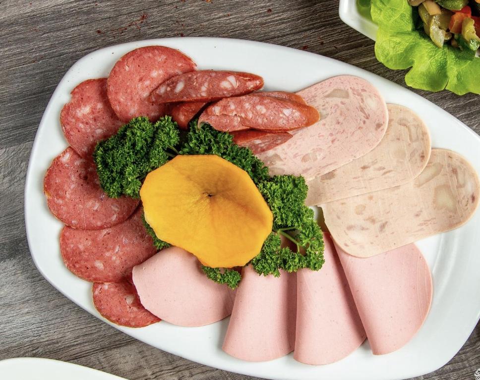 Kolbasa assorti yerli 