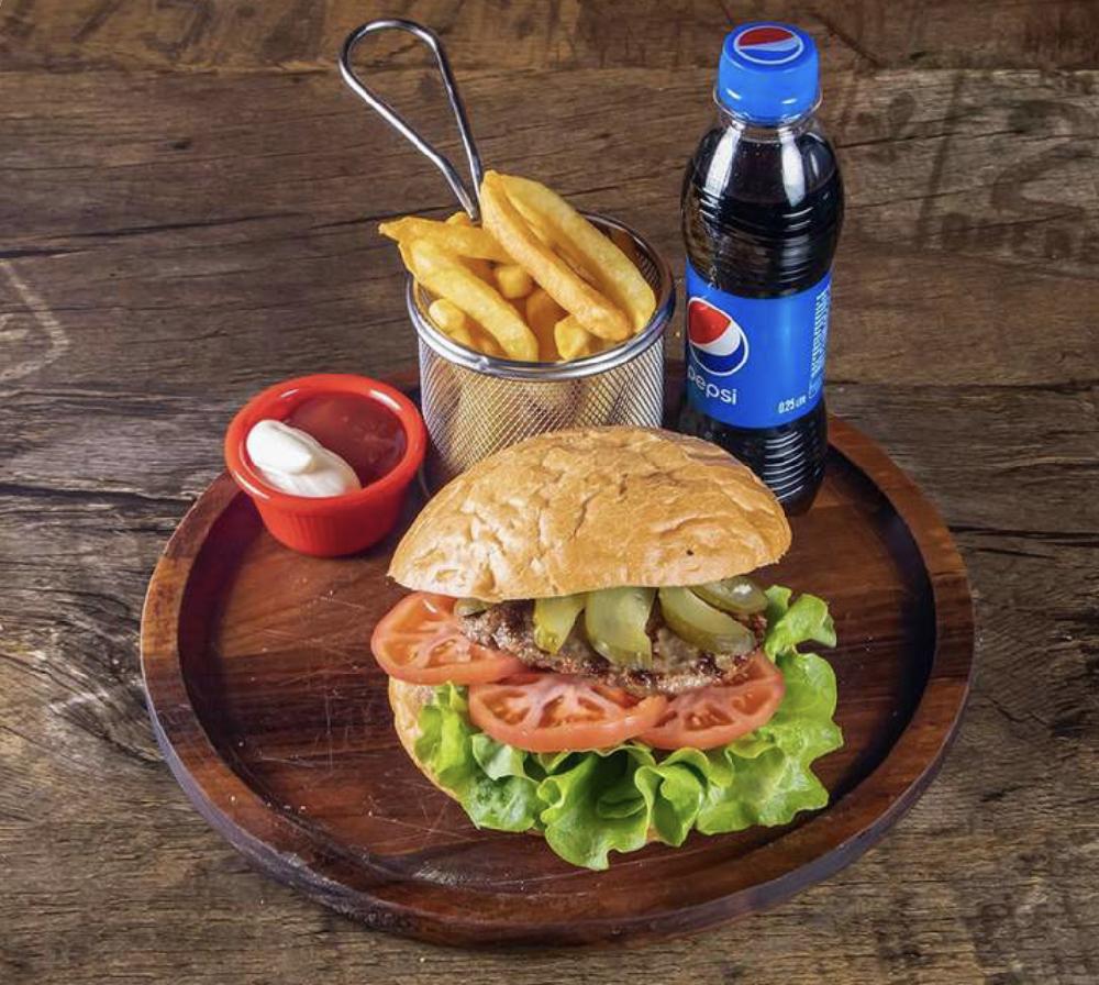 Ət burger + fri + pepsi