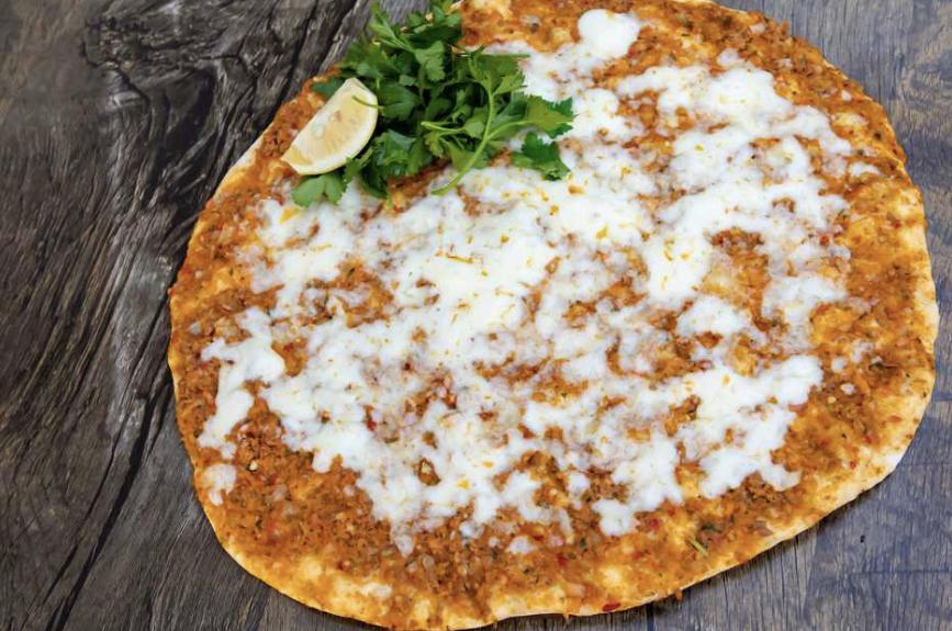 Pendirli lahmacun