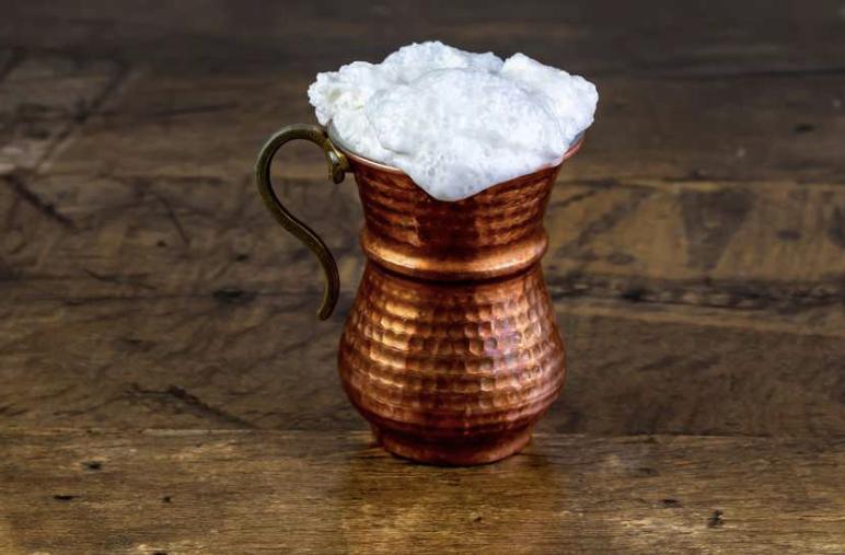 Ayran köpüklü