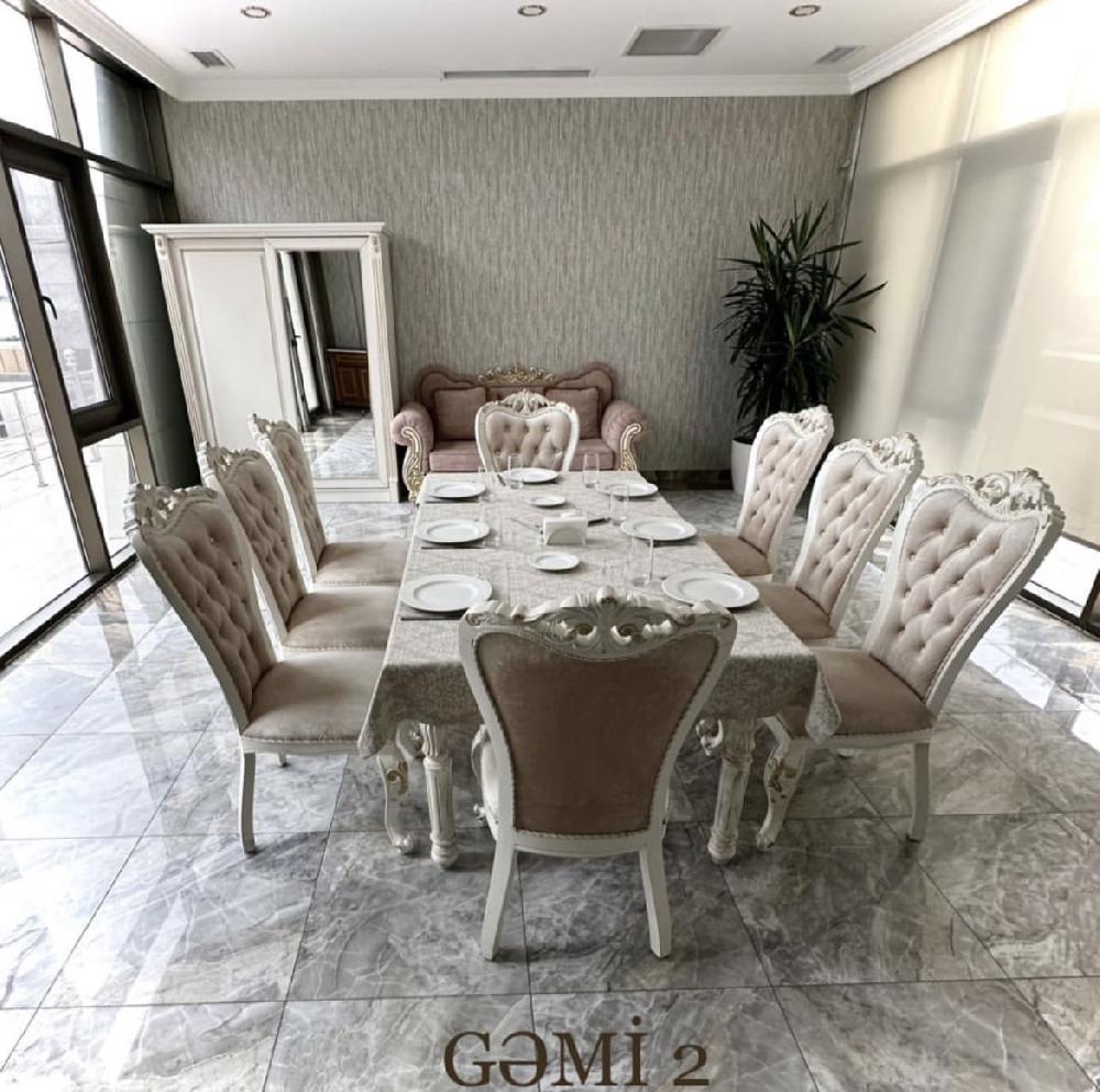 Interior view 9